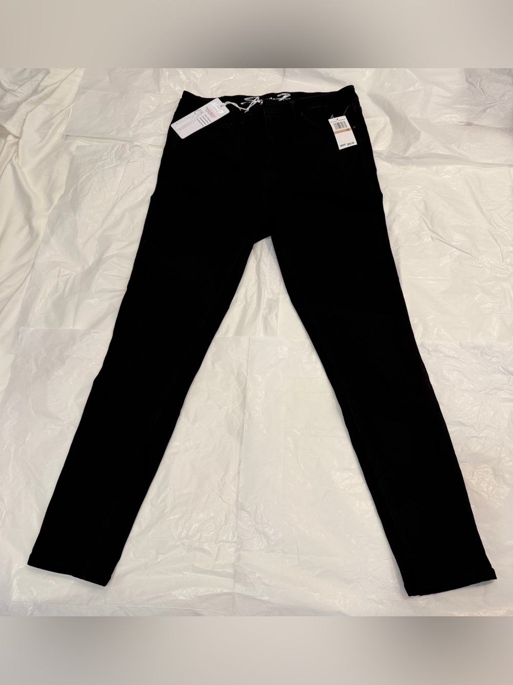 Seven7 High-Rise Skinny Women’s Jeans - Picture 2 of 8